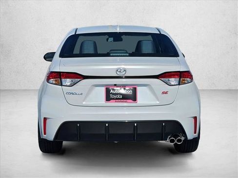 New 2026 Toyota Corolla SE FWD image 8