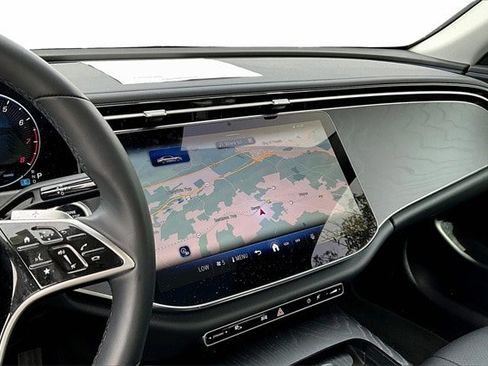 Certified 2025 Mercedes-Benz E 350 4MATIC Sedan image 13