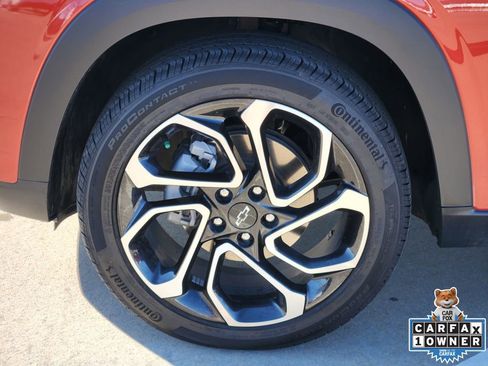 Used 2024 Chevrolet Trax RS w/ Driver Confidence Package image 17