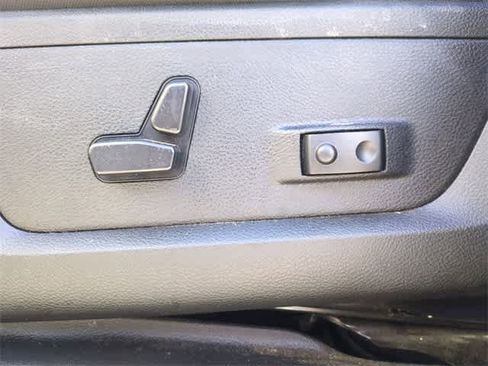 Used 2024 RAM 2500 Big Horn image 18