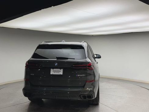 Used 2024 BMW X5 M60i w/ Climate Comfort Package image 3