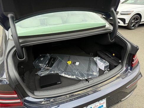 New 2025 Genesis G80 3.5T Sport Prestige image 15