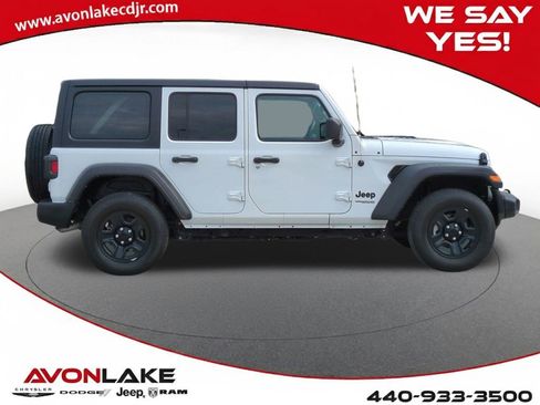 Used 2022 Jeep Wrangler Unlimited Sport image 7