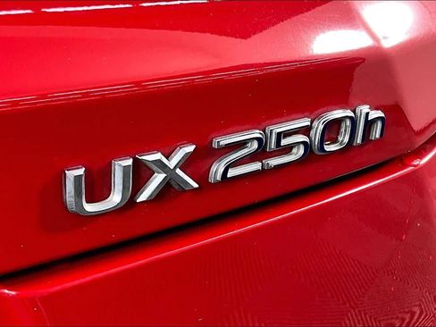 Used 2021 Lexus UX 250h w/ Premium Package AWD/4WD image 29