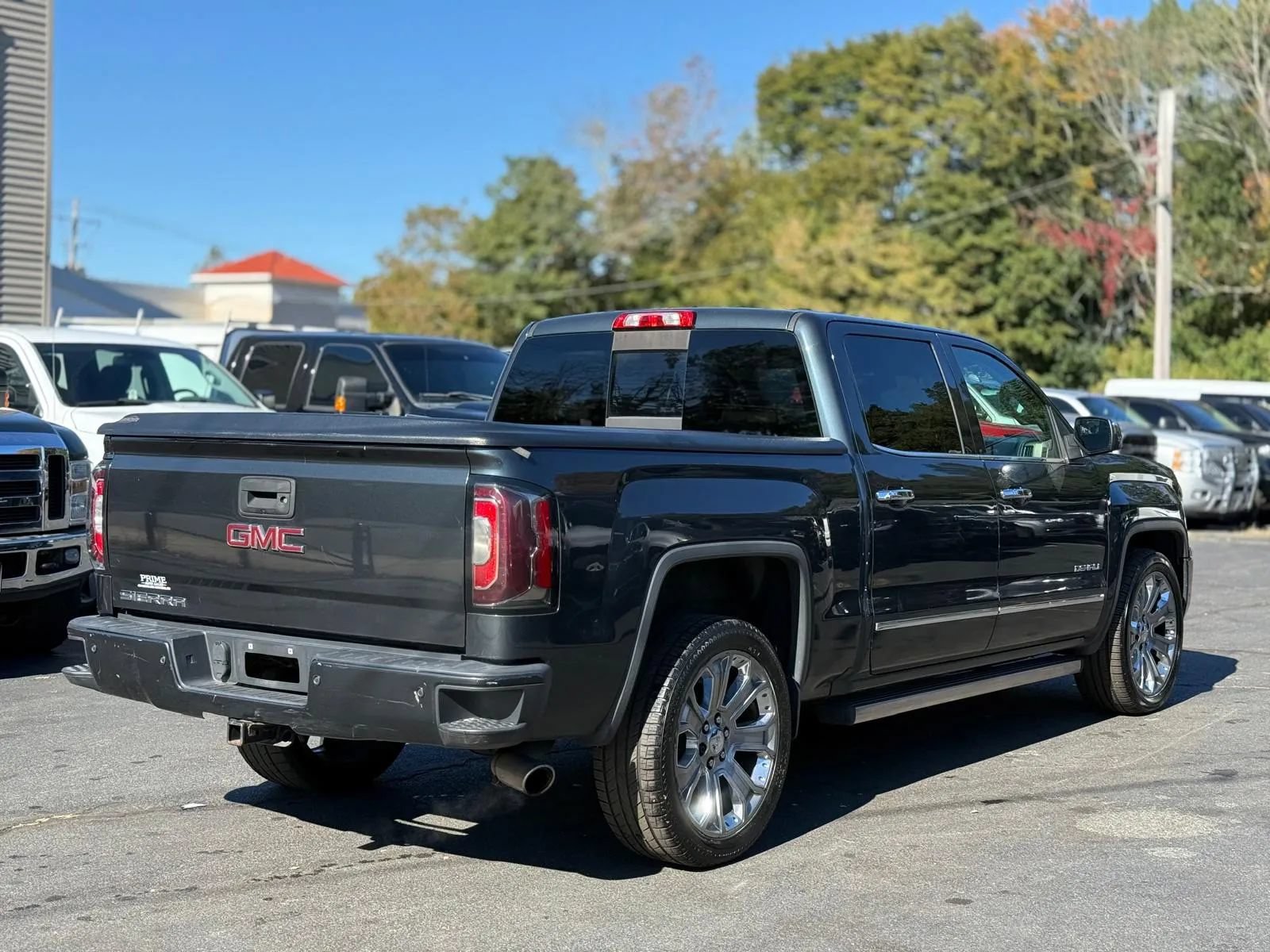 Used 2017 GMC Sierra 1500 Denali w/ Denali Ultimate Package AWD/4WD image 5