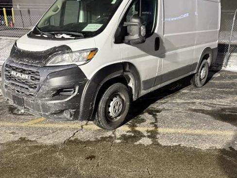 Used 2023 RAM ProMaster 2500 image 5
