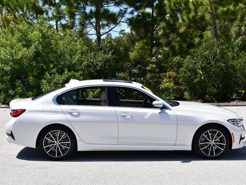 Used 2019 BMW 330i Sedan w/ Convenience Package RWD image 7
