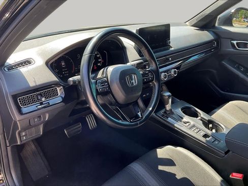 Used 2023 Honda Civic Sport image 17