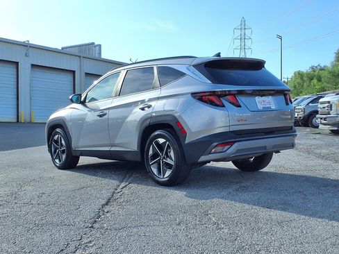 Used 2025 Hyundai Tucson SEL FWD image 6