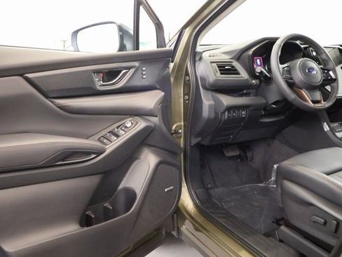 New 2026 Subaru Ascent Limited Bronze image 9