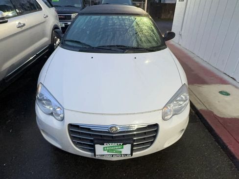 Used 2005 Chrysler Sebring GTC w/ Security Group image 2