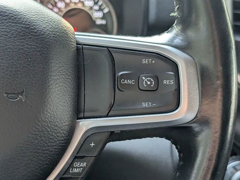 Used 2019 RAM 1500 Big Horn AWD/4WD image 25
