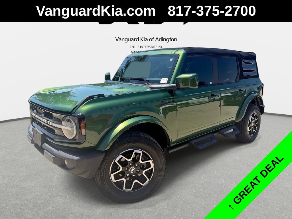 Used 2023 Ford Bronco Outer Banks AWD/4WD image 1