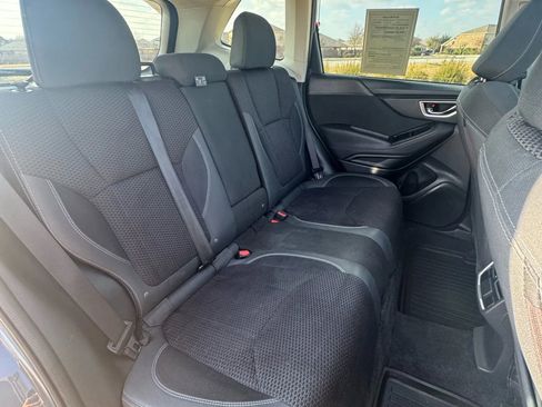 Used 2021 Subaru Forester Premium image 24