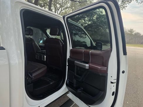 Used 2015 Ford F150 Platinum w/ FX4 Off-Road Package image 25