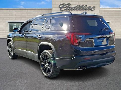 Used 2023 GMC Acadia SLE w/ Driver Convenience Package image 4