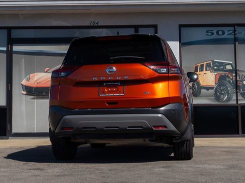 Used 2021 Nissan Rogue SL image 6