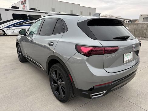 Used 2025 Buick Envision Sport Touring image 5