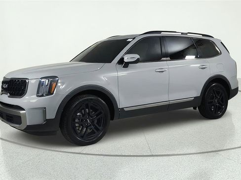 Used 2023 Kia Telluride EX X-Line AWD/4WD image 2