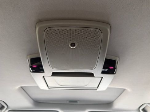 Used 2023 Honda Odyssey Touring image 25