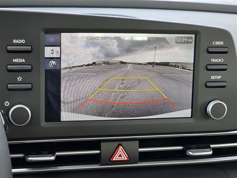 New 2026 Hyundai Elantra Blue image 18