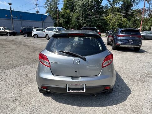 Used 2013 MAZDA MAZDA2 Touring FWD image 11