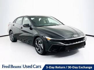 Certified 2025 Hyundai Elantra SEL FWD video 1