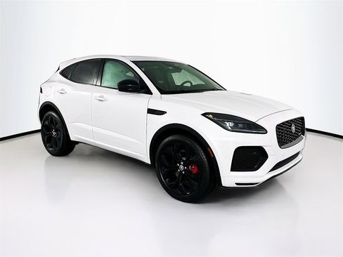 New 2024 Jaguar E-PACE R-Dynamic SE image 3