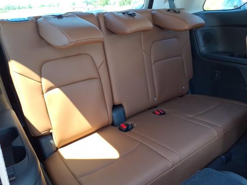 New 2026 Nissan Pathfinder Platinum AWD/4WD image 9