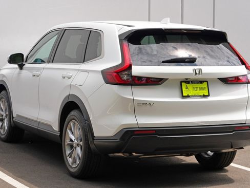 Used 2023 Honda CR-V EX-L image 45