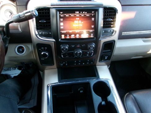 Used 2014 RAM 2500 Longhorn image 29