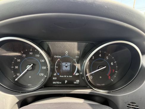 Used 2017 Jaguar F-PACE Premium AWD/4WD image 30