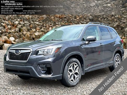 Used 2020 Subaru Forester Premium AWD/4WD image 1