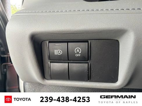Used 2023 Toyota Highlander L FWD image 20