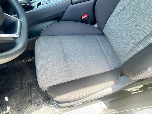 Used 2023 Nissan Rogue SV FWD image 19