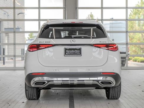 New 2026 Mercedes-Benz GLC 300 4MATIC image 14