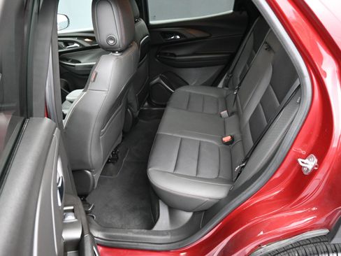 Used 2023 Chevrolet TrailBlazer RS w/ Convenience Package image 26