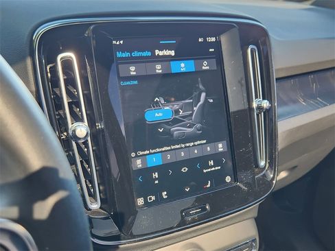 Used 2023 Volvo C40 P8 Recharge Ultimate image 16