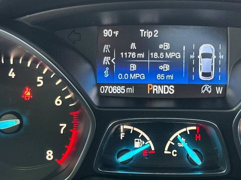 Used 2019 Ford Escape Titanium AWD/4WD image 28