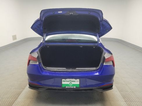 Used 2023 Hyundai Elantra Limited image 29