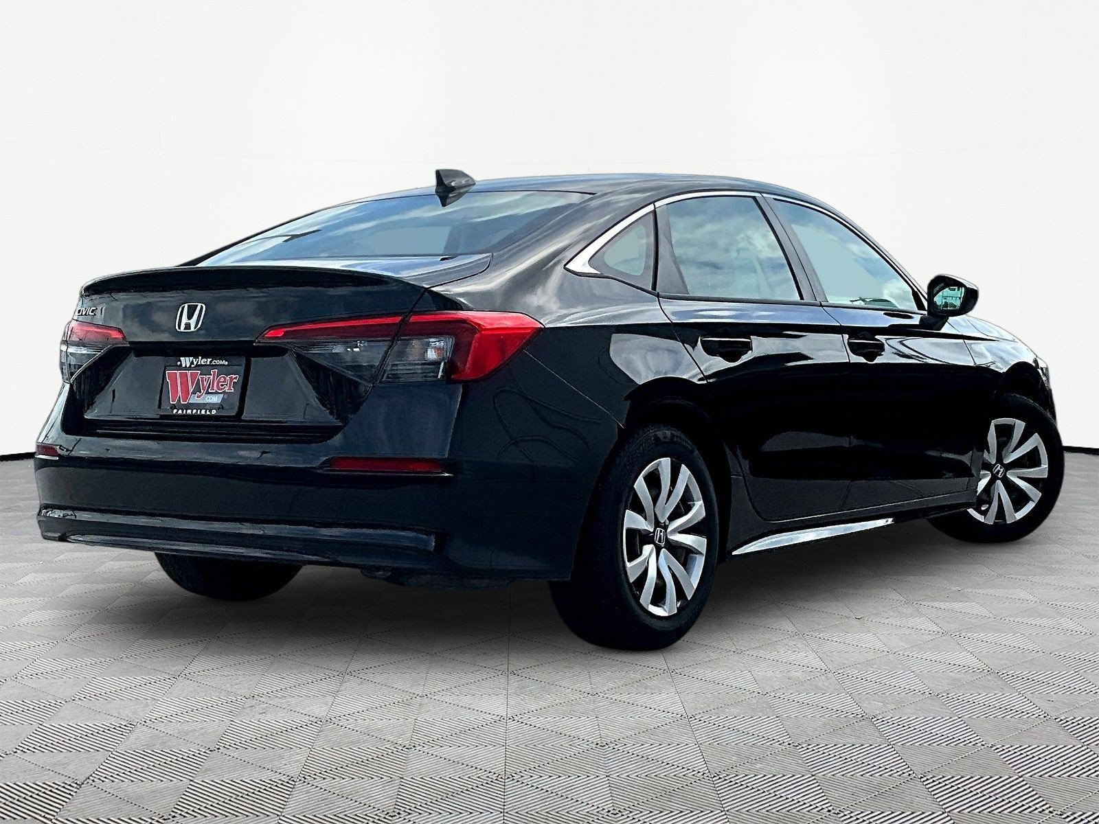 Used 2023 Honda Civic LX image 6
