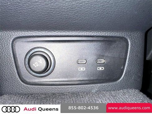 Certified 2022 Audi Q3 2.0T Premium w/ Convenience Package image 14