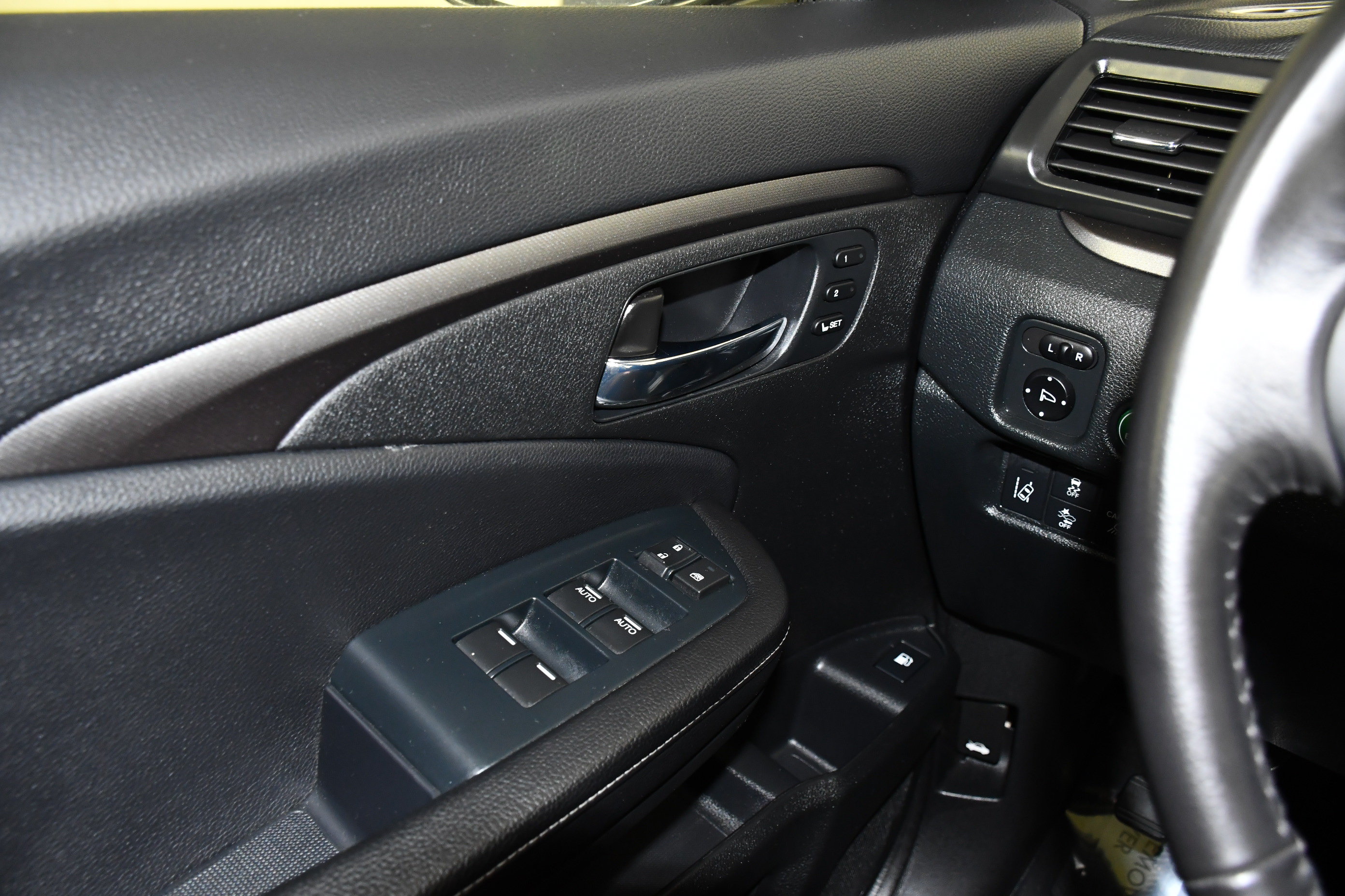 Certified 2023 Honda Ridgeline RTL image 33