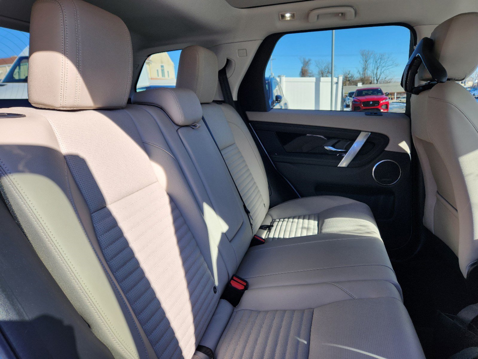 Certified 2024 Land Rover Discovery Sport S AWD/4WD image 15