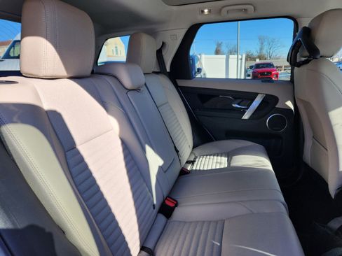 Certified 2024 Land Rover Discovery Sport S image 15
