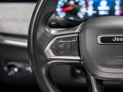 Used 2022 Jeep Compass Latitude w/ Sun and Sound Group image 43