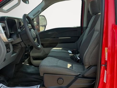 Used 2024 Ford F250 XL w/ FX4 Off-Road Package AWD/4WD image 13