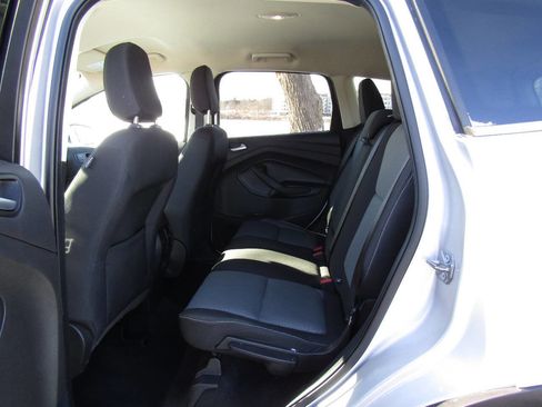 Used 2018 Ford Escape SE w/ Ford Safe & Smart Package image 12
