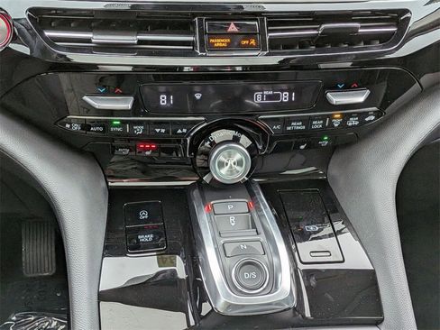 New 2026 Acura MDX SH-AWD image 22