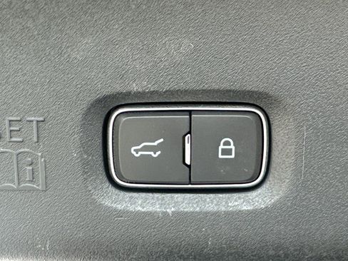 Used 2025 Ford Expedition Max Active image 20